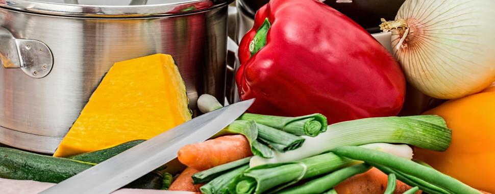 Dietas muito restritivas podem trazer mais riscos que benefícios/Pixabay